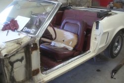 130514 67 Ford Mustang (34).JPG